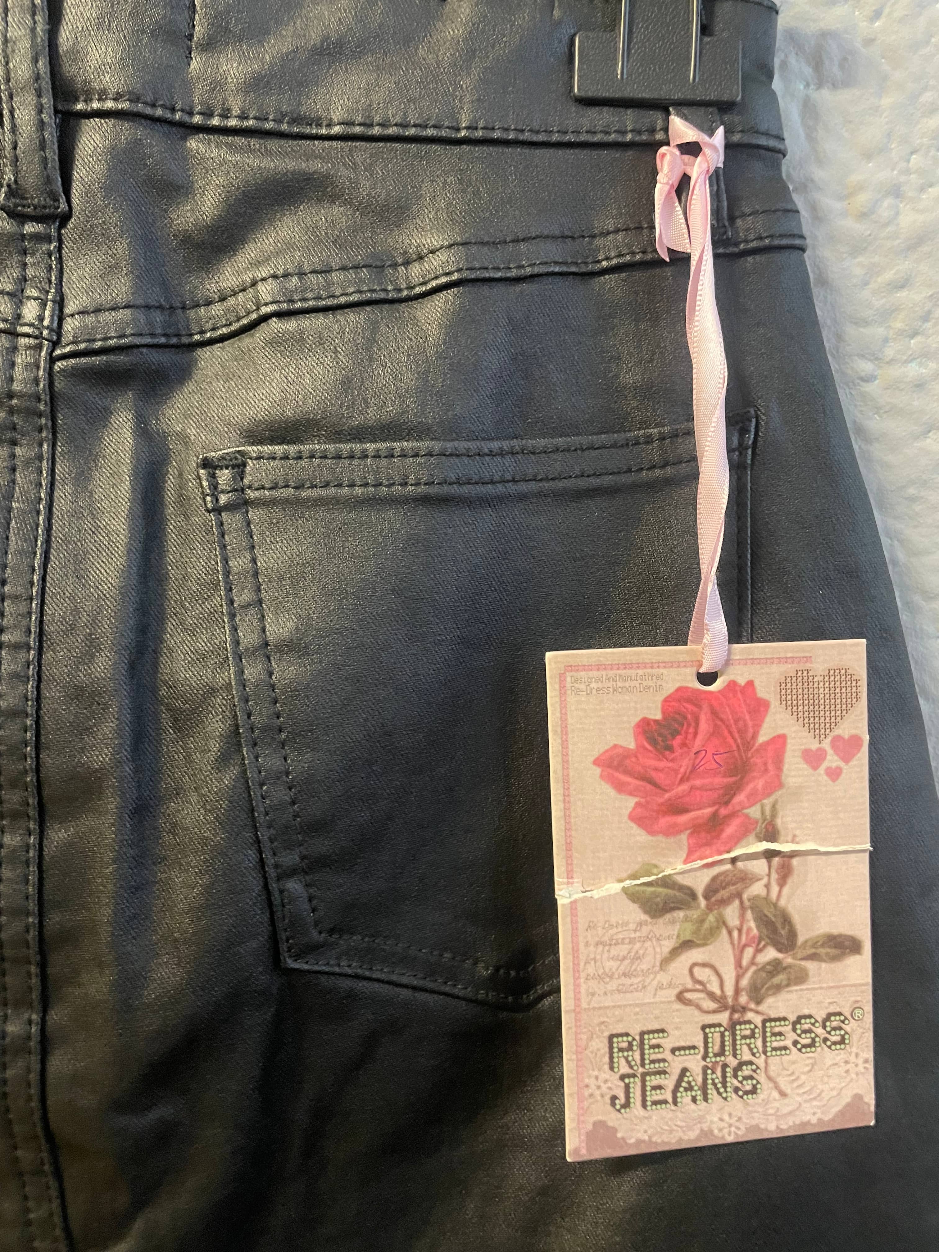 Černá koženková sukně Re-Dress jeans