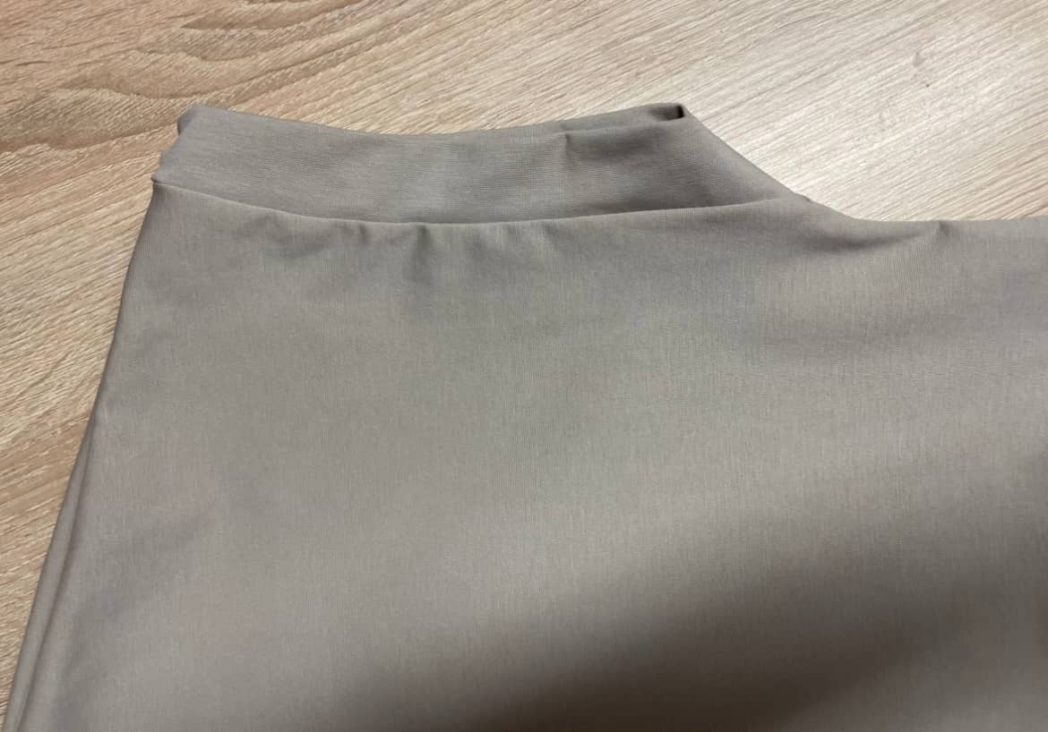 Souprava Sweetissima béžová černá khaki